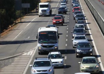 15.000 vehículos ingresaron a la Región de Valparaíso por Semana Santa en medio de crisis sanitaria por el Covid-19