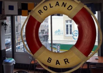 Al borde del cierre definitivo están emblemáticos locales de Valparaíso por la crisis sanitaria