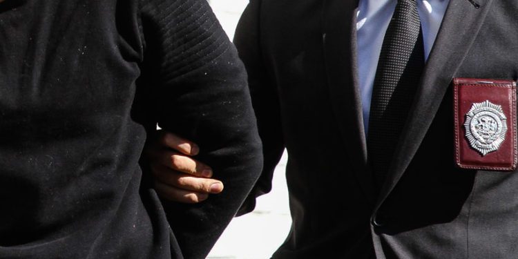 Joven de 20 años quedó en prisión preventiva por su responsabilidad en homicidio de miembro de la Armada