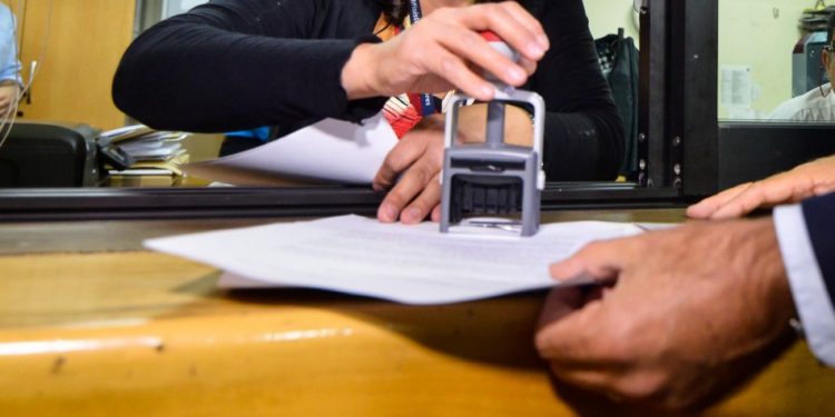 Municipalidades del país reafirman que seguirán con turnos éticos establecidos desde el inicio de la pandemia en Chile