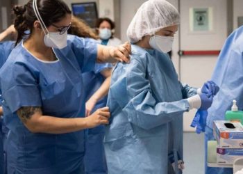 En el Día Internacional de la Enfermería senadora Allende saluda a quienes trabajan para frenar el avance del Covid-19