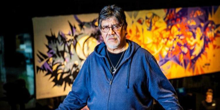 Hasta el 15 de junio se pueden enviar obras al concurso “El coronavirus y yo”, en homenaje al fallecido escritor Luis Sepúlveda