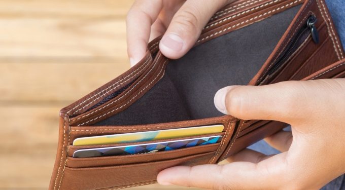 En Chile hay 304 mil morosos más que para el estallido social y la cesantía sube a 9% según estudios