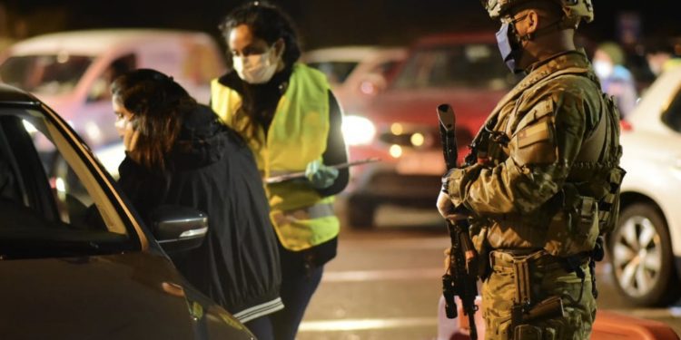 Ya están en funcionamiento las seis aduanas sanitarias de acceso a la Región de Valparaíso con controles a todos los vehículos