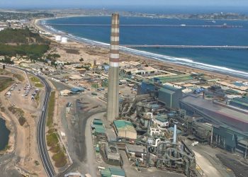Exigen que se informe sobre uso de petcoke con 3% de azufre por parte de Codelco en Ventanas