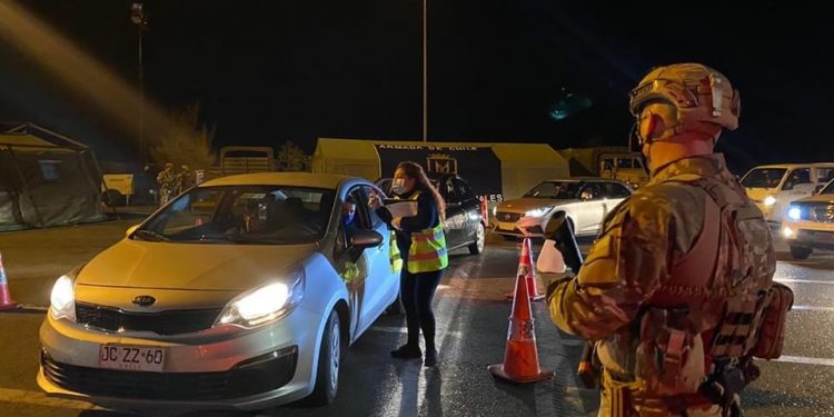 Primera jornada de funcionamiento de aduanas sanitarias en la Región de Valparaíso tuvo más de 4 mil personas fiscalizadas 