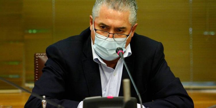 Senador Jorge Pizarro es el segundo parlamentario del país diagnosticado con Covid-19