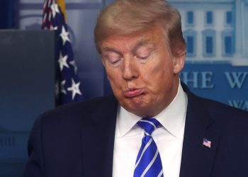 Irán emite orden de arresto contra el presidente estadounidense Donald Trump