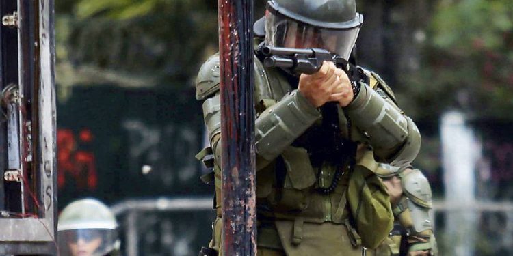 Corte de Apelaciones de Valparaíso ordena a Carabineros el cese del uso de balines a todo evento
