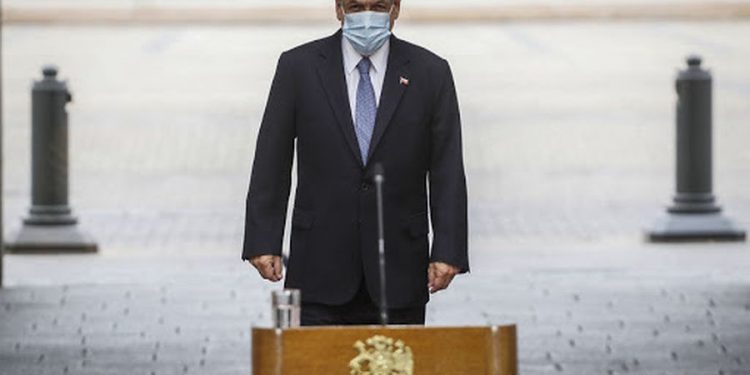 Inminente cambio de gabinete en La Moneda: Piñera haría modificaciones al comité político