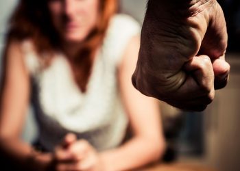 Es presentado proyecto de ley que busca transferir a la víctima inmueble de condenado por delitos de violencia intrafamiliar