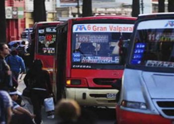 Anuncian paro de microbuses para mañana miércoles en Valparaíso
