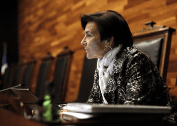 Presidenta del TC se refirió al debate en torno a las mociones parlamentarias: “Respetemos integralmente la Constitución”