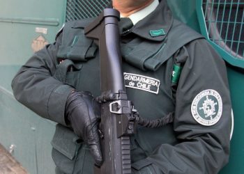 Dan de baja temporal a gendarmes por escape de reo “rescatado” a balazos en Limache