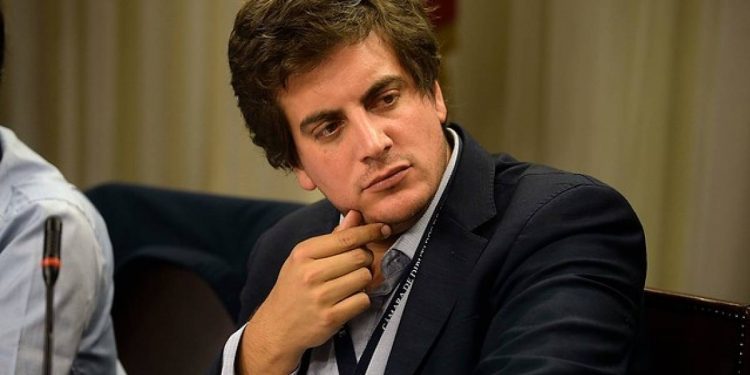 Denuncia ante Fiscalía por acusación de Celis sobre extorsiones es ingresada por diputado Gabriel Ascencio