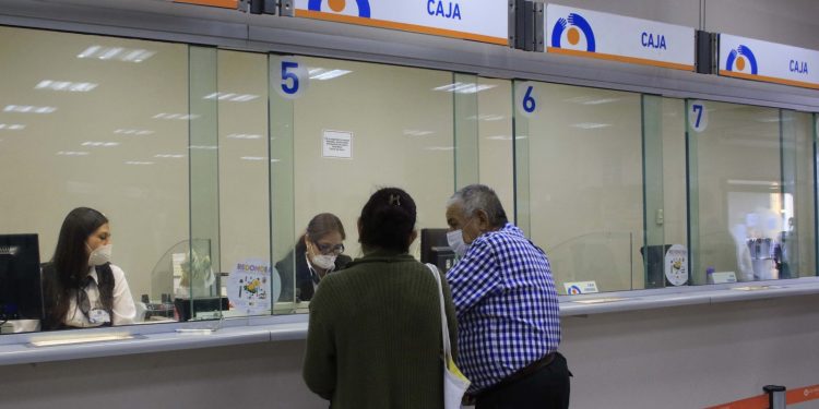 Proyecto que permite el retiro del 10% de fondos de pensiones fue aprobado en general por la Comisión de Constitución de la Cámara de Diputados