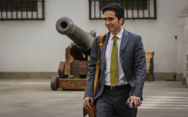 Partido Socialista emplaza al ministro Briones por dichos sobre acuerdo constitucional y califica su interpretación como “peligrosa”