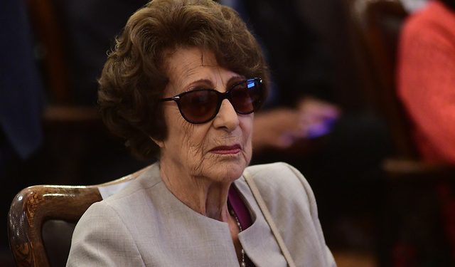 Se multiplican las muestras de afecto ante la muerte de Ángela Jeria, madre de la exPresidenta Michelle Bachelet