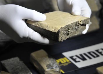 Dos personas fueron detenidas en Concón tras incautar un kilo de cannabis