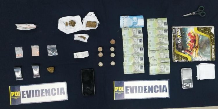 El Tabo: dos sujetos fueron detenidos por comercializar droga a través de aplicación