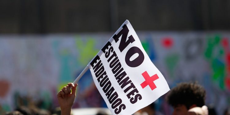 Corte Suprema confirma prescripción de cobro bancario de deuda del CAE