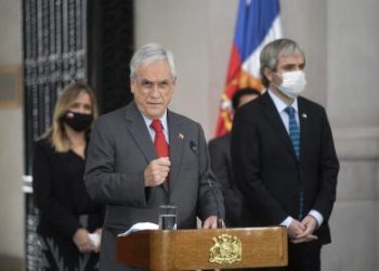 Bono, préstamo solidario y apoyo para las viviendas considera plan fortalecido para la clase media anunciado hoy por Piñera