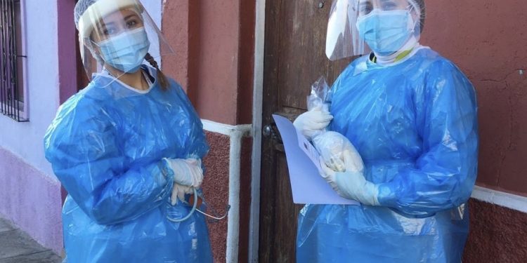 Hospital Eduardo Pereira de Valparaíso prepara pacientes quirúrgicos en domicilio con toma de PCR