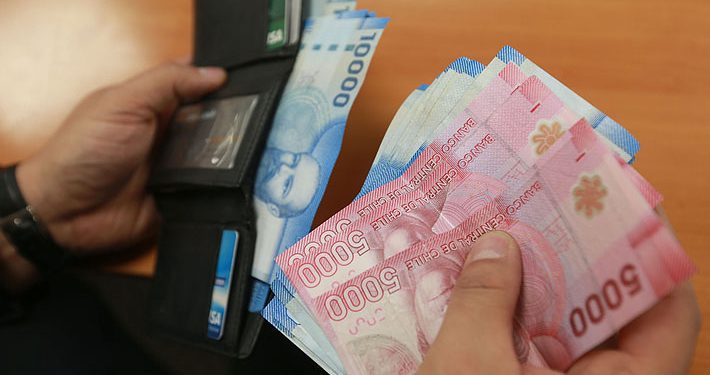 Proyecto que asegura el pago de pensiones alimenticias con 10% de AFP es aprobado y despachado por el Senado