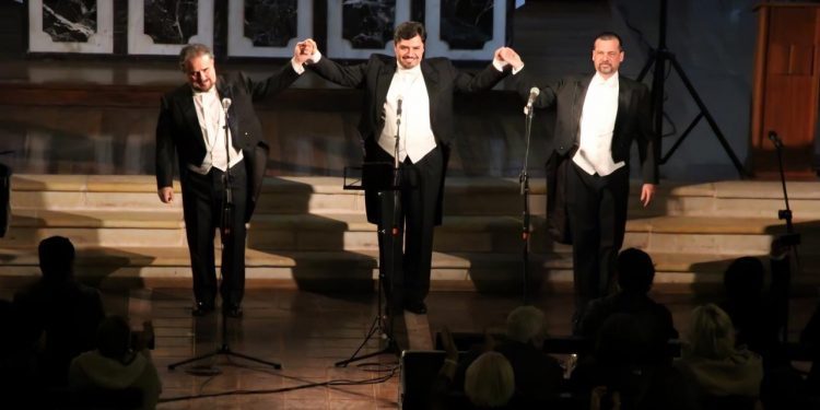 Esta tarde se exhibe concierto de los Tres Tenores Chilenos en la programación online de la Temporada Artística USM