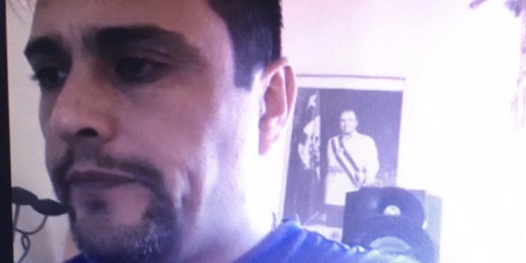 Senadora Allende expresó su rechazo por imagen de Augusto Pinochet que el jefe del Programa PRAIS dejó ver en una sesión de teletrabajo