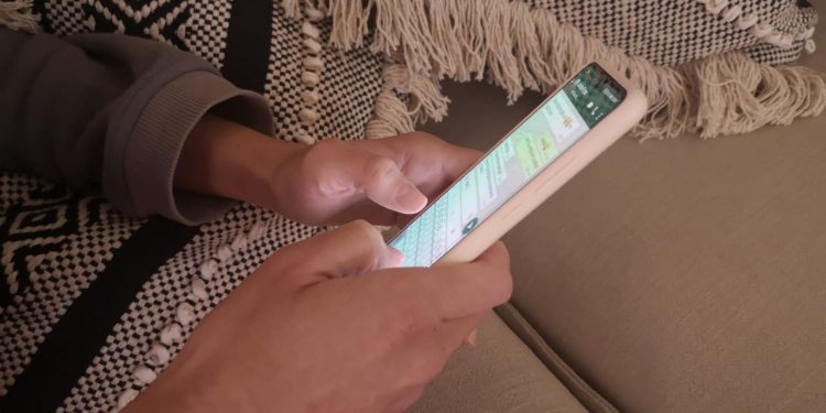 Psicóloga UPLA: la responsabilidad de la violencia digital está en quien la ejerce, no en la víctima