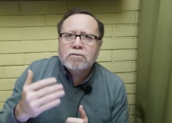 “Las lecciones maravimágicas de Lulú”, una mirada a la sacralización del libro según Waldo Carrasco ﻿