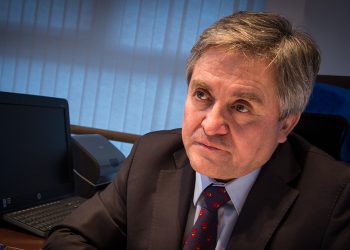 Asociación Chilena de Municipalidades pide al Gobierno no afectar presupuestos regionales