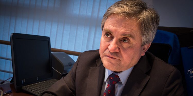 Asociación Chilena de Municipalidades pide al Gobierno no afectar presupuestos regionales