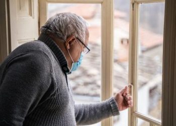 Covid-19: Gobierno levanta cuarentena para mayores de 75 años en comunas en transición y preparación