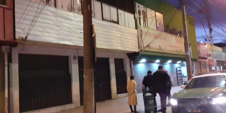 Cuatro personas de nacionalidad china permanecieron más de una semana encerradas en local comercial clausurado en Villa Alemana