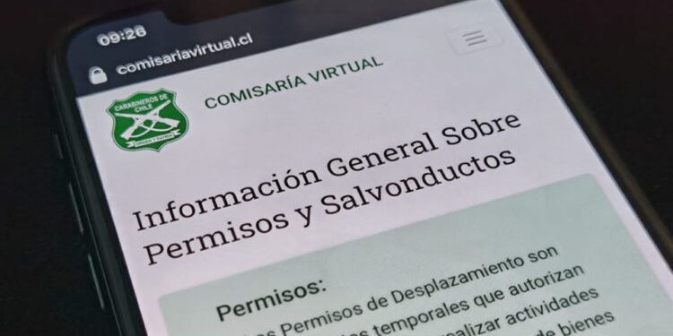 Contraloría detectó falencias en Comisaría Virtual: entregó permisos a contagiados con Covid-19