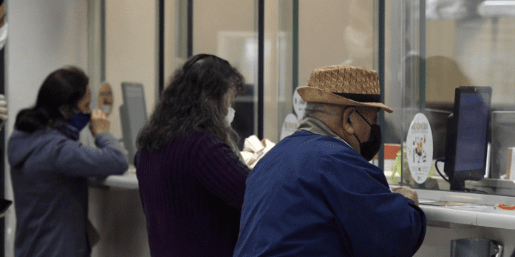 Piden al Gobierno igualar retiro del 10% para pensionados por rentas vitalicias y afiliados al IPS 