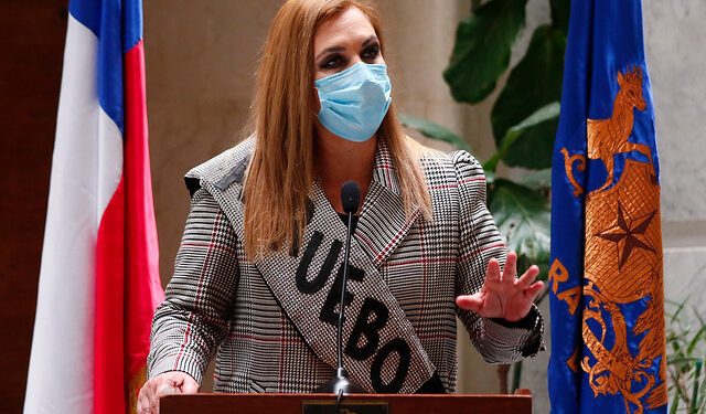 Pamela Jiles es declarada como carta presidencial por el Partido Humanista y acusa “operación” del Frente Amplio para impedir que la diputada lidere la Comisión de Constitución