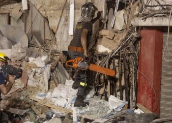 Fue rastreado por equipo chileno: buscan un posible sobreviviente 30 días después de la explosión en Beirut