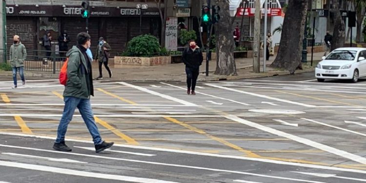 Primeros cruces peatonales estilo Tokio de la Región de Valparaíso son implementados en Viña del Mar