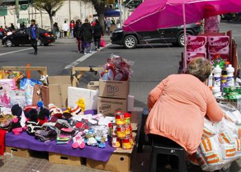 Comercio informal: diputado Díaz emplaza al Gobierno a controlar su aumento en Valparaíso y Viña del Mar