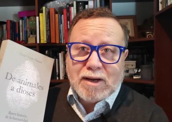 Waldo Carrasco invita a apreciar el ensayo como un género especulativo