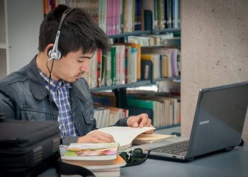 ¿Cómo potenciar la expresión corporal en sesiones virtuales con cámaras apagadas?