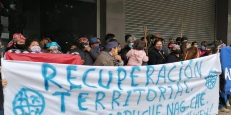 Malleco: comunidades mapuches anuncian inicio de ocupación territorial de predios particulares y forestales