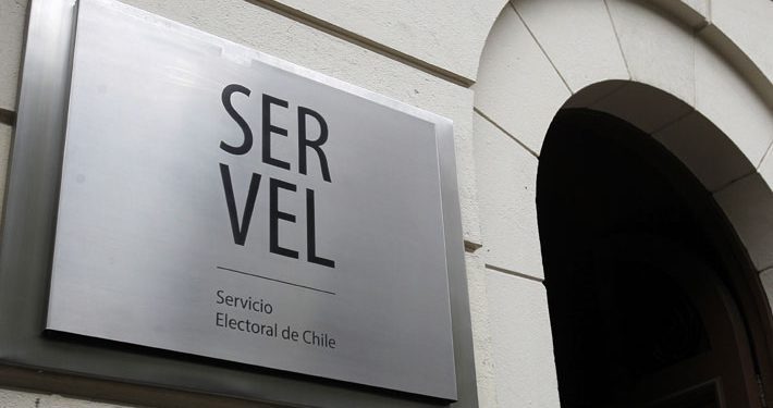 A última hora Chile Vamos llega a acuerdo para ir a primarias y formaliza pacto ante el Servel