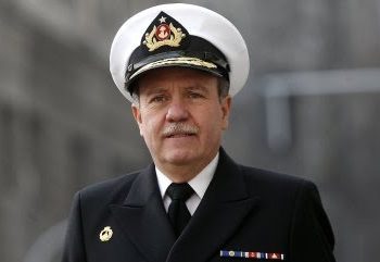 Comandante en jefe de la Armada es diagnosticado con COVID-19