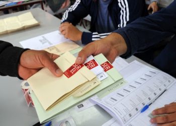 Diputada Hernando emplaza al Gobierno tras postergar elecciones de gobernadores regionales