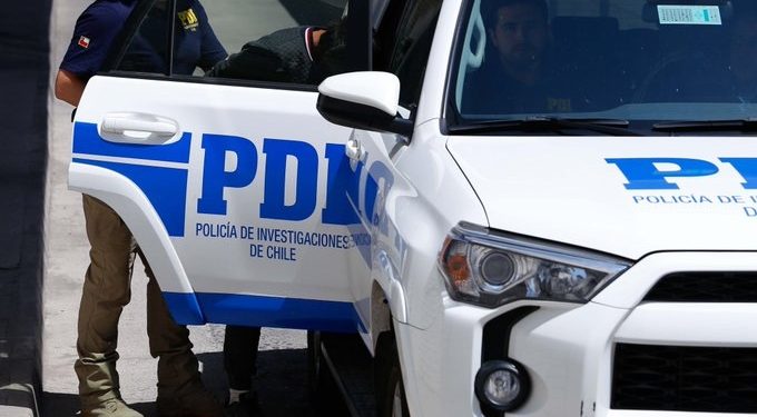 Al menos 10 años de cárcel arriesgan los ex PDI acusados de robar botín recuperado