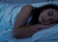 ¿Problemas para descansar en la noche?: especialista entrega consejos para cuidar la higiene del sueño en pandemia